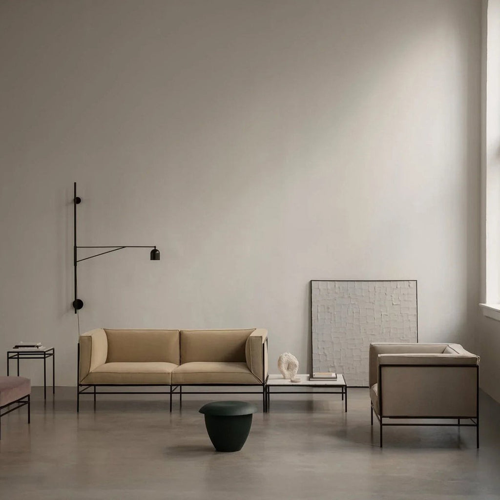 Karakter | Awkward Light – Wall – Prevalent Projects