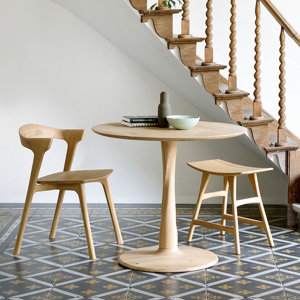 Torsion Dining Table Round