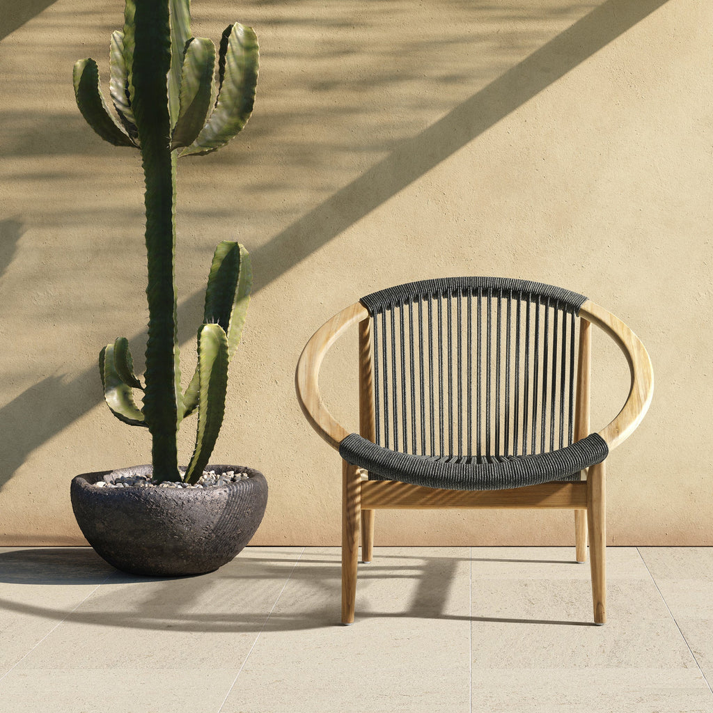 vera ベラ　クッションカバー　パントン　70s 60s スペースエイジ Vincent Sheppard | Frida Outdoor Lounge Chair – Prevalent Projects