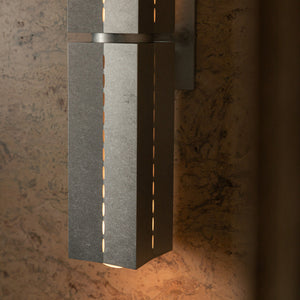 Polaris Wall Light