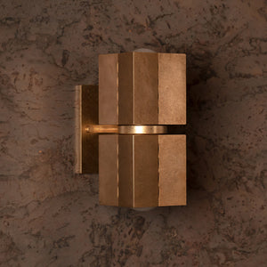 Polaris Wall Light