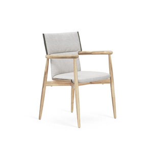E008 | Embrace Outdoor Dining Chair