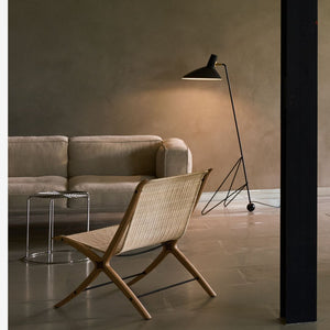 Tripod HM8 Floor Lamp