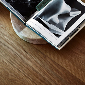 Fane Bookstand