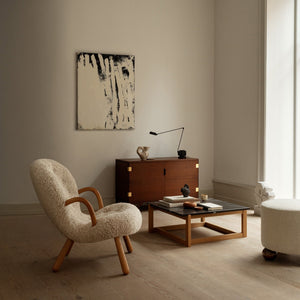 Clam Chair