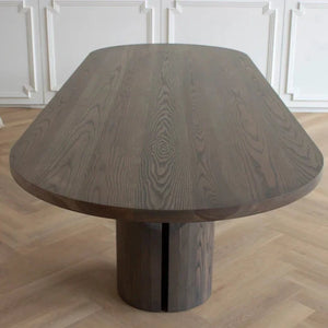 Barrow Dining Table