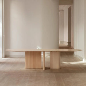 MG210 | Dining Table
