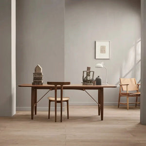 BM1160 | Hunting Table