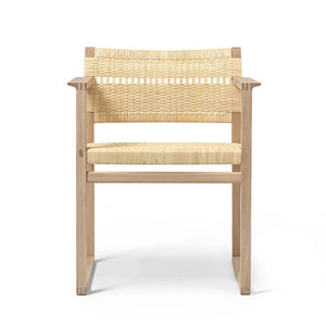 BM62 Armchair – Natural Cane Wicker