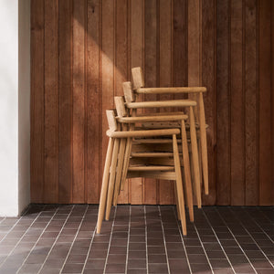 E008 | Embrace Outdoor Dining Chair