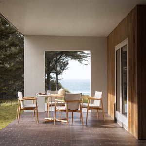 E022 | Embrace Outdoor Table
