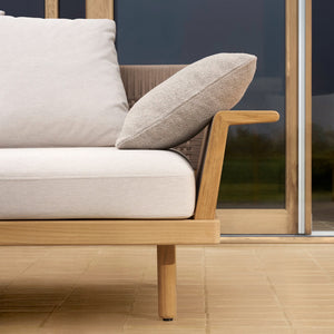 E00S | Embrace Outdoor Sofa