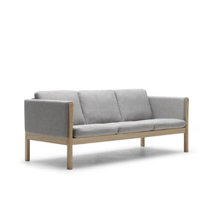 Wegner Sofa | CH162 / CH163