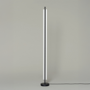 Lámina Floor Lamp