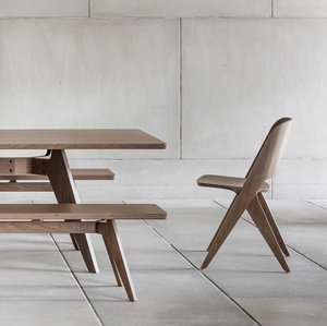 The Lavitta Dining Table