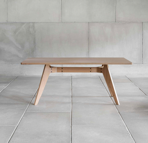 The Lavitta Dining Table