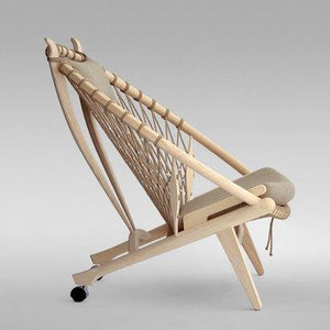 PP130 | Circle Chair