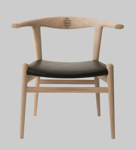 Bull Chair | PP518