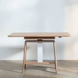 Benchmark Noa Desk