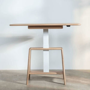 Benchmark Noa Desk