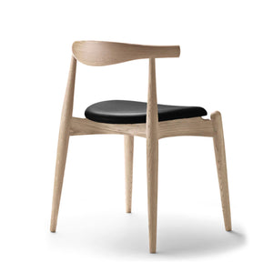 CH20 | Elbow Chair