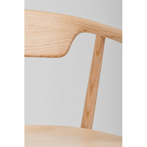 Leva Chair