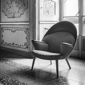 Upholstered Peacock Chair | PP521