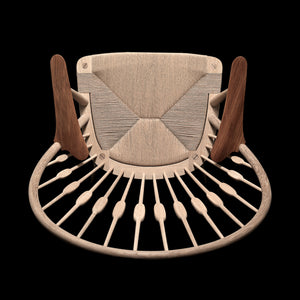 Peacock Chair | PP550