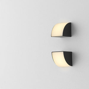 Phase Wall Light