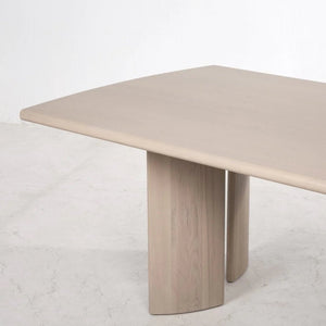 Crest Dining Table