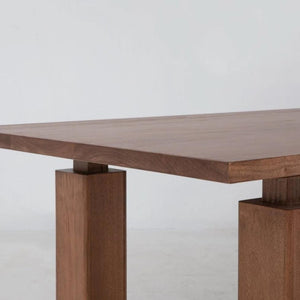 Wolo Dining Table