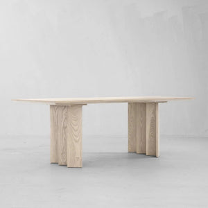 Zafal Dining Table